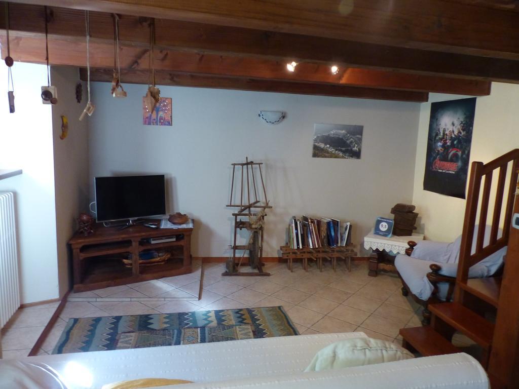B&B Vecchio Torchio Di บาร์ด ภายนอก รูปภาพ